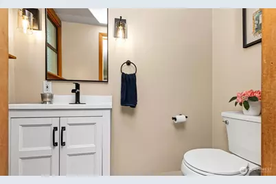 8233 NE 169th Street, Kenmore, WA 98028 - Photo 15