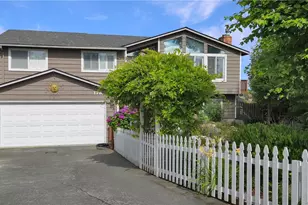 178 NW Captain Ct, Oak Harbor, WA 98277 - Photo 1