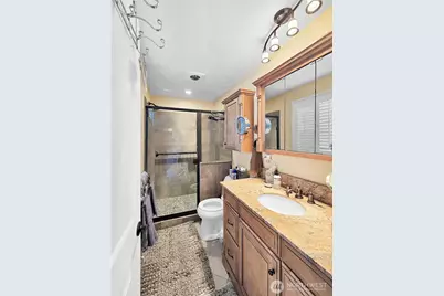 178 NW Captain Court, Oak Harbor, WA 98277 - Photo 21