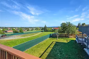 178 NW Captain Ct, Oak Harbor, WA 98277 - Photo 9