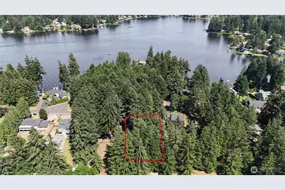 3901 Long Lake Dr SE, Lacey, WA 98503 - Photo 1