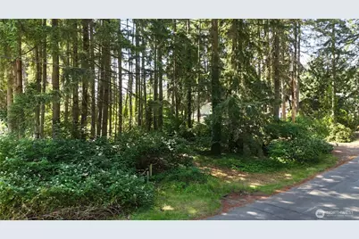 3901 Long Lake Dr SE, Lacey, WA 98503 - Photo 3