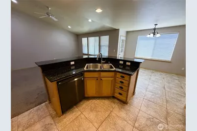 8428 Veterans Drive SW, Lakewood, WA 98498 - Photo 5