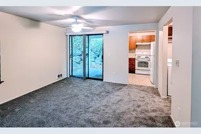 1627 NE 199th Place, Shoreline, WA 98155 - Photo 3