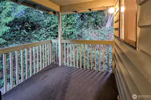 1627 NE 199th Pl, Shoreline, WA 98155 - Photo 13