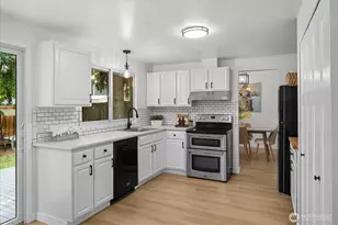 2620 170th St SE, Bothell, WA 98012 - Photo 11