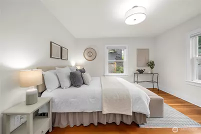 1509 4th Avenue W, Seattle, WA 98119 - Photo 13