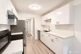 17109 NE 45th St, Redmond, WA 98052 - Photo 13