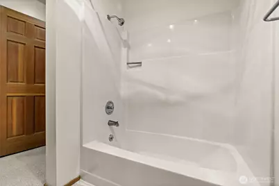 2811 14th W #101, Seattle, WA 98119 - Photo 19