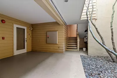 2811 14th W #101, Seattle, WA 98119 - Photo 3