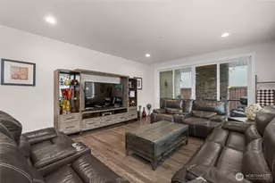 17813 77th St E, Bonney Lake, WA 98391 - Photo 13