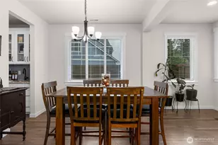 17813 77th St E, Bonney Lake, WA 98391 - Photo 7