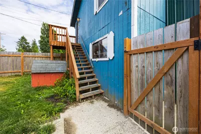 136 First Street, Sumas, WA 98295 - Photo 5