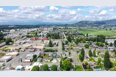 136 First Street, Sumas, WA 98295 - Photo 25