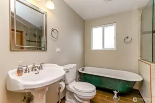 4992 31st St NE, Tacoma, WA 98422 - Photo 17