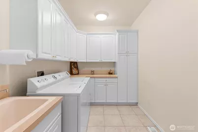 7002 Fairway Lane SE, Olympia, WA 98501 - Photo 11
