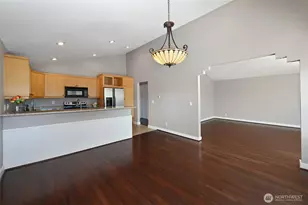 2636 22nd Ave W, Seattle, WA 98199 - Photo 9