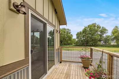 308 W 1st Avenue, Kittitas, WA 98934 - Photo 15