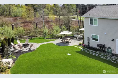 10705 36th Street E, Edgewood, WA 98372 - Photo 3