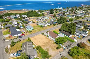 1632 W 6th St, Port Angeles, WA 98362 - Photo 1