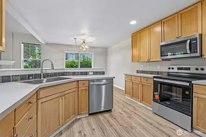 19107 110th Place SE, Renton, WA 98055 - Photo 9