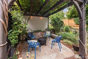 3924 S Pilgrim St, Seattle, WA 98118 - Photo 29