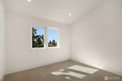 7342 20th Avenue NW, Seattle, WA 98117 - Photo 25
