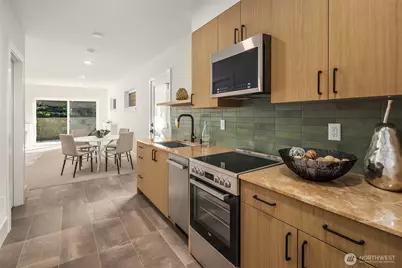 7342 20th Avenue NW, Seattle, WA 98117 - Photo 27