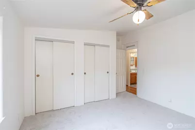 600 NE Saturn Lane, Bremerton, WA 98311 - Photo 17