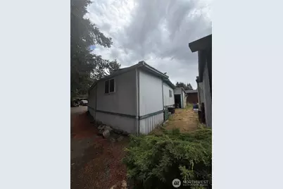 6402 154th Street NW #28, Gig Harbor, WA 98332 - Photo 3