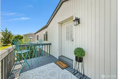219 Mitchell Street, Sumas, WA 98295 - Photo 17
