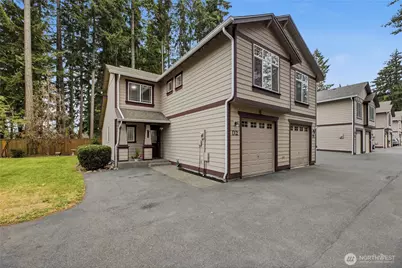 8208 Locust Avenue E #D2, Bonney Lake, WA 98391 - Photo 1