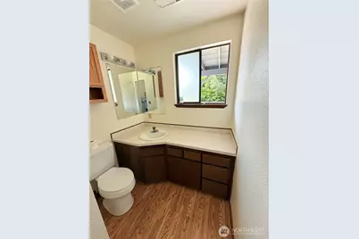 5010 84th Avenue W, University Place, WA 98467 - Photo 27