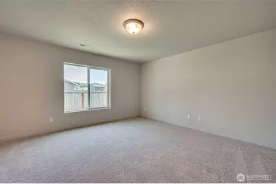 2002 Henderson Way, Longview, WA 98632 - Photo 11