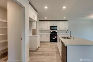 2002 Henderson Wy, Longview, WA 98632 - Photo 7