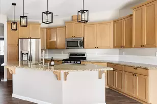 2749 SW Fairway Point Dr, Oak Harbor, WA 98277 - Photo 13