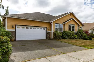 2749 SW Fairway Point Dr, Oak Harbor, WA 98277 - Photo 39