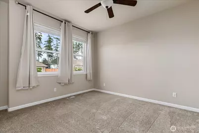 2749 SW Fairway Point Drive, Oak Harbor, WA 98277 - Photo 29
