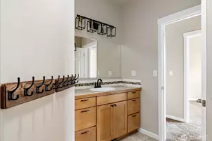 2749 SW Fairway Point Dr, Oak Harbor, WA 98277 - Photo 27
