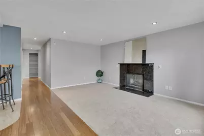 13033 31st Ave NE, Seattle, WA 98125 - Photo 5