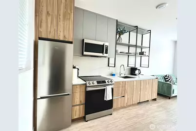 440 13th Ave, Seattle, WA 98122 - Photo 3
