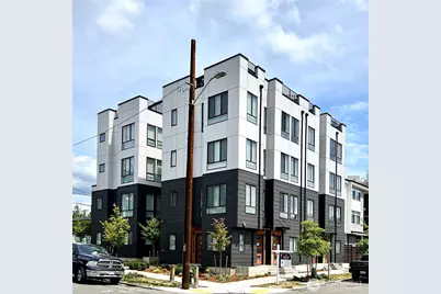 440 13th Ave, Seattle, WA 98122 - Photo 1