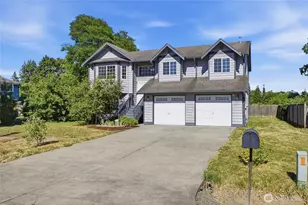 12705 6th Ave E, Tacoma, WA 98445 - Photo 3