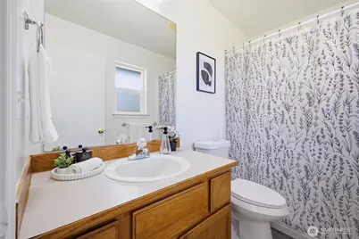 12705 6th Avenue E, Tacoma, WA 98445 - Photo 19