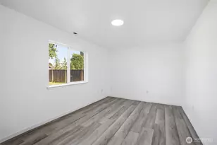 12705 6th Ave E, Tacoma, WA 98445 - Photo 27