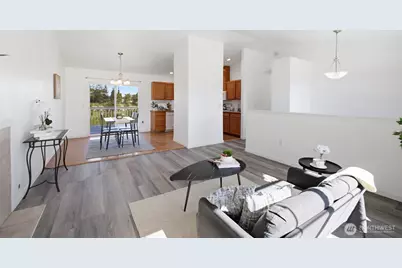 12705 6th Avenue E, Tacoma, WA 98445 - Photo 5