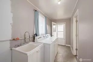 136 NE F St, Ephrata, WA 98823 - Photo 31