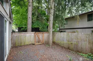 7901 196th St SW, Edmonds, WA 98026 - Photo 23