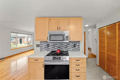 5931 184th Lane SW, Rochester, WA 98579 - Photo 11