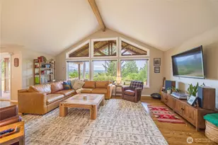 552 Elwha Bluffs Rd, Port Angeles, WA 98363 - Photo 7